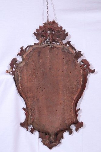 XVIIIe siècle - Miroir en bois doré,  Italie 18e siècle