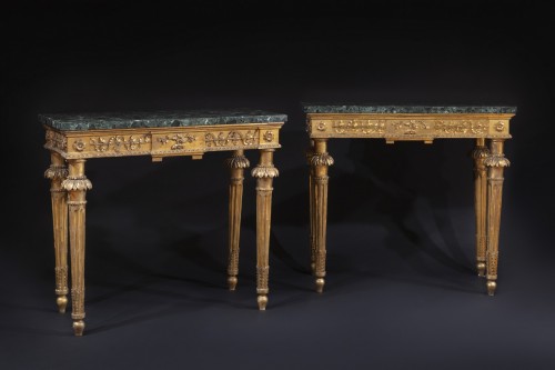 XVIIIe siècle - Paire de consoles Génoises fin XVIIIe