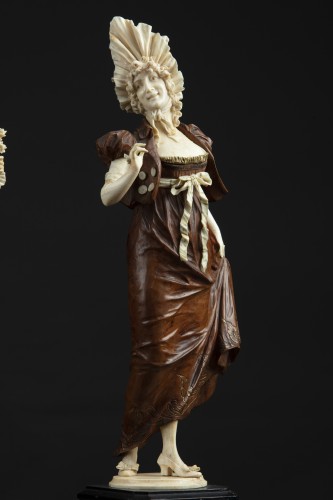 Paire de sculptures en ivoire et bois du 19e siècle - Phidias Antiques