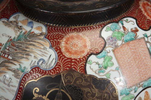 Paire de vases Imari Japon 19e siècle - 