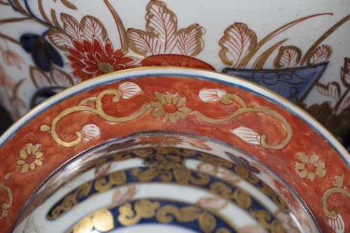 XIXe siècle - Paire de potiches en porcelaine Imari
