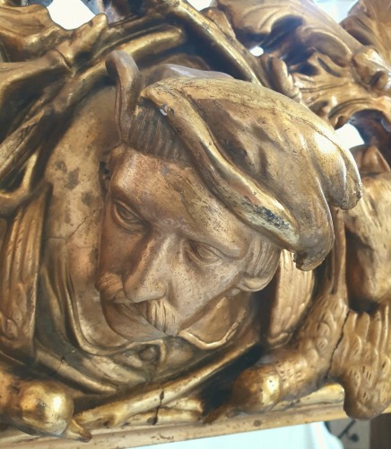 Miroir en bois doré à motifs cynégétiques - XIXe siècle - 