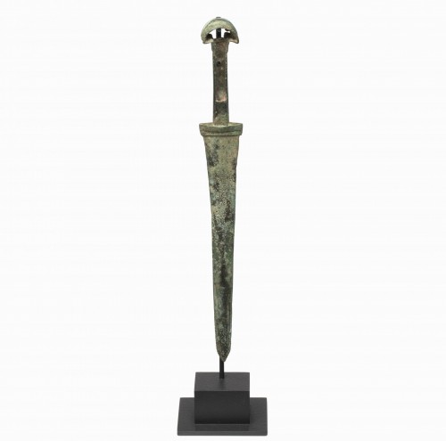 Epée à pommeau semi-circulaire, Lorestan, 5e siècle avant J.-C. - Plektron Fine Arts