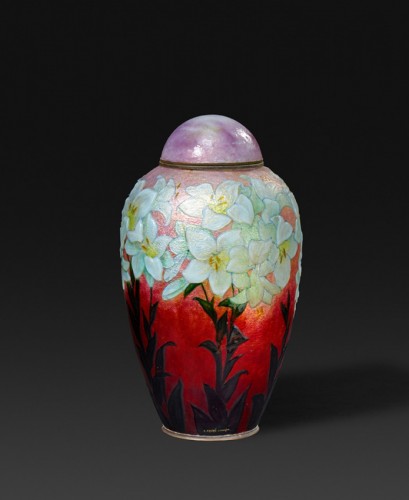 Camille Fauré (1874-1956) - Vase fleurs de lys en cuivre émaillé - Objet de décoration Style 