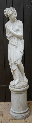 XIXe siècle - Statue de Vénus en marbre blanc d'Italie