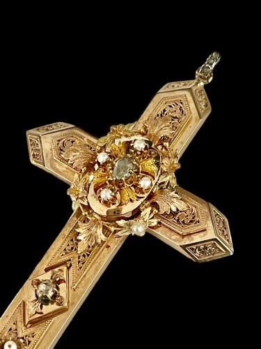 Bijouterie, Joaillerie Pendentif, Collier - Grande croix en or d'époque Napoléon III