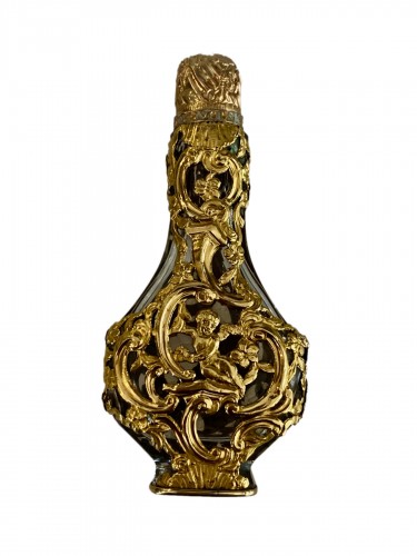 Flacon à sels en cristal de roche et or d'époque Louis XV