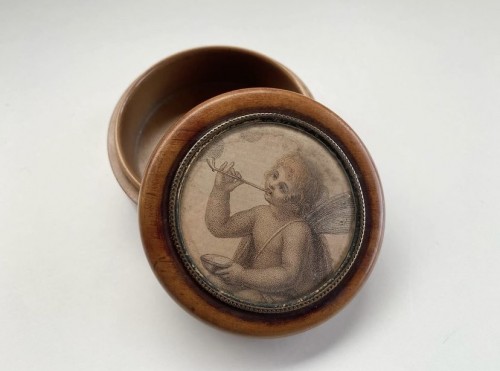 Boîte à pilules ou à tabac à fumer à priser, Royaume-Uni, ca 1800 - Seghers & Pang Fine Arts