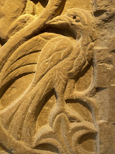 XIe au XVe siècle - Stèle avec Griphon et Oiseau (Italie, XIIIe)