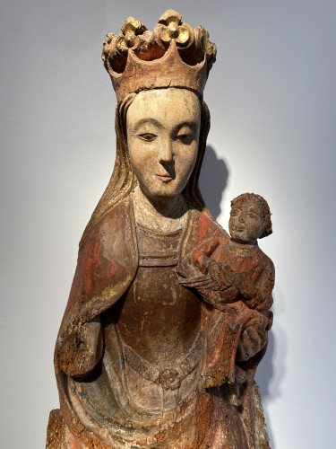 Sculpture Sculpture en Bois - Vierge à l'Enfant assise, France XIVe siècle