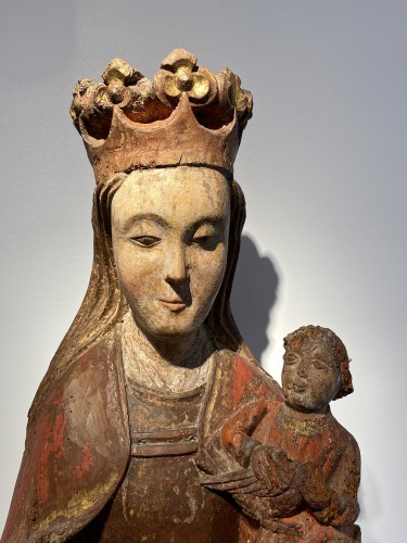Vierge à l'Enfant assise, France XIVe siècle - Seghers & Pang Fine Arts