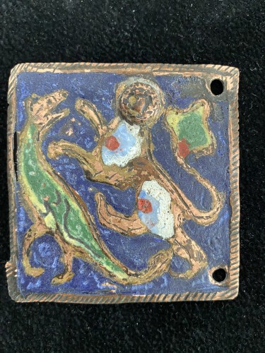 XIe au XVe siècle - Boucle de ceinture en émail de Limoges, France vers 1200
