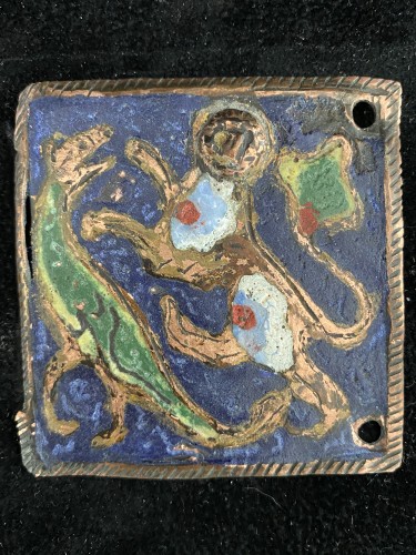 Boucle de ceinture en émail de Limoges, France vers 1200 - Moyen Âge