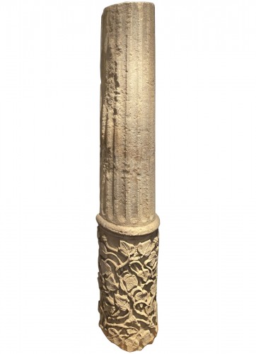 Grand fragment de colonne, France, XIIIe siècle