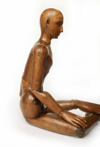  - Mannequin d’artiste en bois sculpté. Italie ou France, fin du XIXe siècle