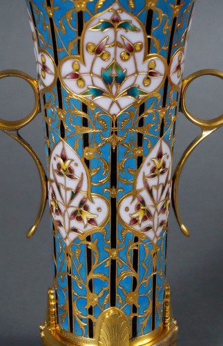 Paire de vases cornets à décor Byzantin L.C. Sevin & F. Barbedienne, France circa 1880 - Napoléon III