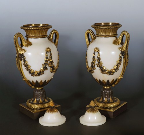 Objet de décoration Cassolettes, coupe et vase - Paire de cassolettes, France circa 1890