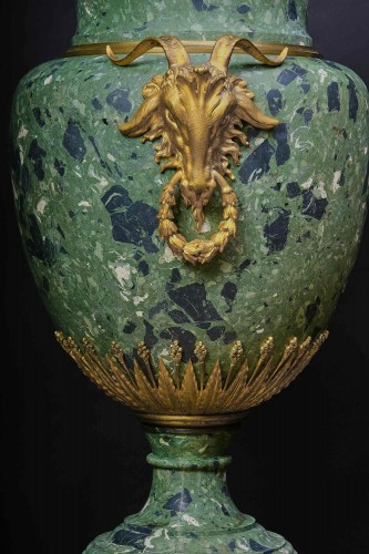 XIXe siècle - Important vase en scagliola et bronze doré, Rome, milieu du 19e siècle