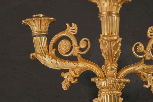 Paire d'appliques Charles X en bronze doré, Paris vers 1830 - Luminaires Style Restauration - Charles X