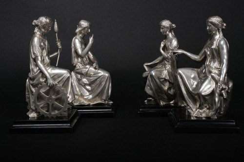 Quatre statuettes en argent pas William Gough, Birmingham ca. 1870 - Uwe Dobler Interiors