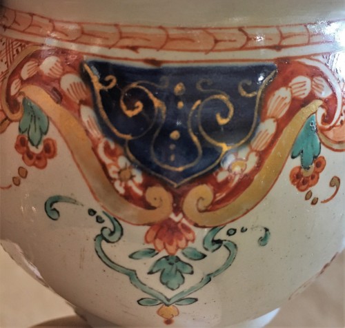 Céramiques, Porcelaines  - Bourdaloue en faïence de Delft