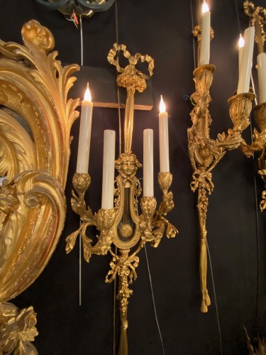 Antiquités - Three Pairs of gilt bronze sconces After Gouthière circa 1890-1900