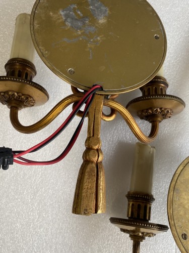 Antiquités - Series of 6 Gilt Bronze Wall Lights with Convex Mirror Signed Petitot 1950