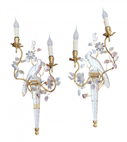 Maison Baguès - Pair of Parakeet Wall Lights Placed on a sheath circa 1970