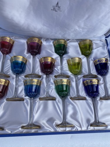 St. Louis Thistle Crystal Service, 310 Pieces Including 44 Roemers 1950&#039; - 50