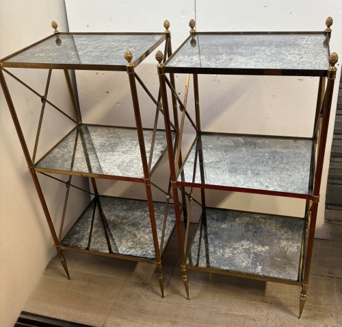 Maison Baguès - Pair Of 3-tier Brass Shelves With Aged Oxidized Mirrored  - 50