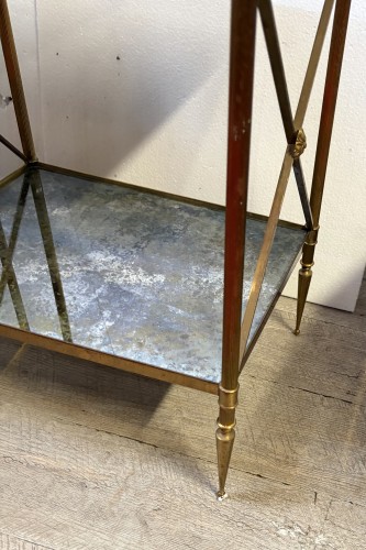 Antiquités - Maison Baguès - Pair Of 3-tier Brass Shelves With Aged Oxidized Mirrored 