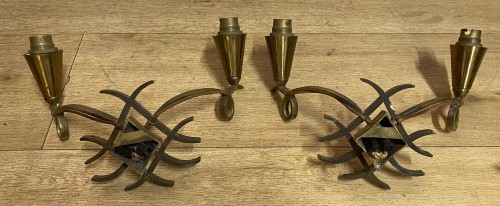 Art Déco - Pair of Art Deco Wall Sconces in Gilded Bronze