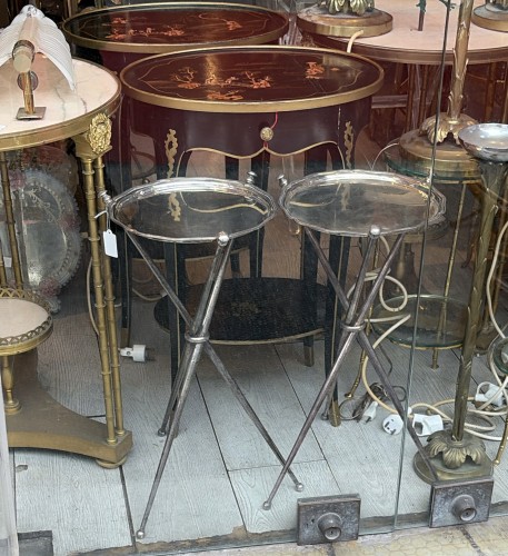 Paire de guéridons de voyage en bronze argenté - Mobilier Style Années 50-60
