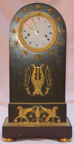 Antiquités - 1795&#039; Clock Time Period Directory has l Ouroboros in Bronze 2 Colour