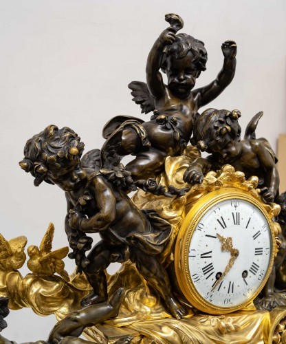 Grande pendule de cheminée, Circa 1870 - Horlogerie Style Napoléon III