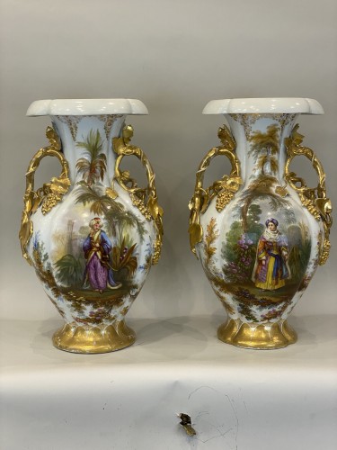 Antiquités - Paire de vases par Ruaud, Limoges circa 1860