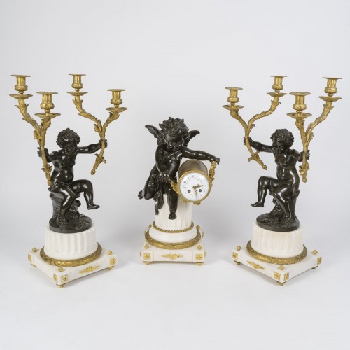 Grande garniture de cheminée d'époque Napoléon III, Circa 1855 - Acropole Antiquités
