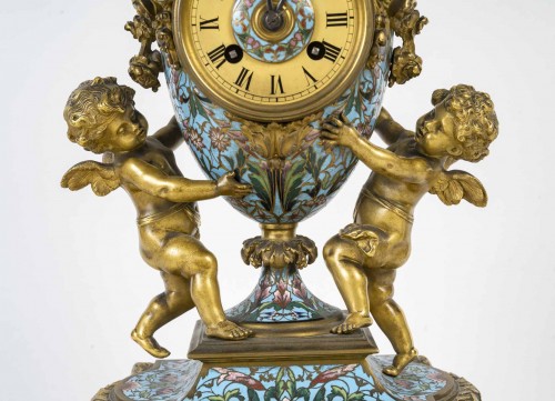 Garniture de cheminée en émail cloisonné du Milieu du XIXe siècle, circa 1860 - Napoléon III