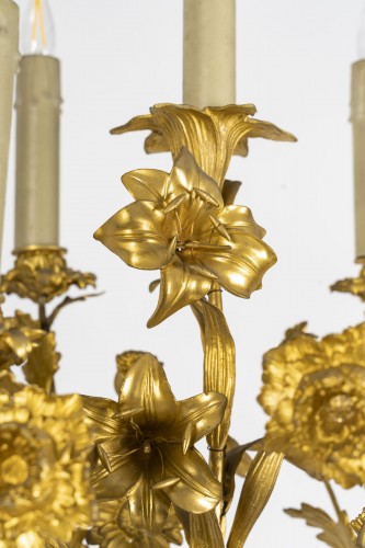 Antiquités - Paire de torchères à sept feux de style néoclassique, circa 1870