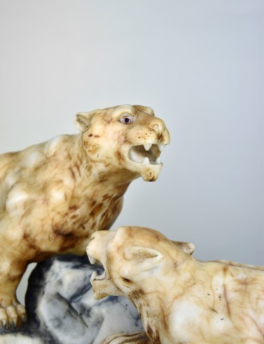 Sculpture  - Alberto Saccardi (1883-1956), Two Lionesses 