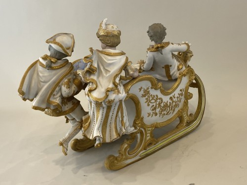 Art nouveau - Sitzendorf Biscuit Centerpiece, Circa 1900