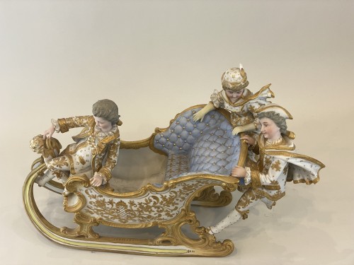 Antiquités - Sitzendorf Biscuit Centerpiece, Circa 1900