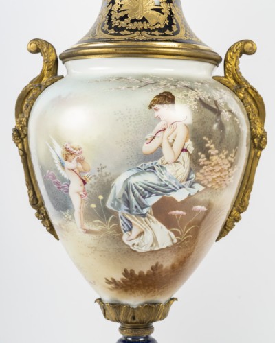 Objet de décoration Cassolettes, coupe et vase - Vases en porcelaine, circa 1880