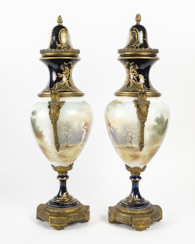 Vases en porcelaine, circa 1880 - Napoléon III