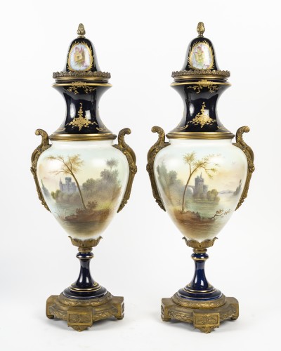 Napoléon III - Vases en porcelaine, circa 1880