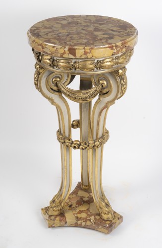 Carved Wooden Stand, Circa 1890 - Furniture Style Napoléon III