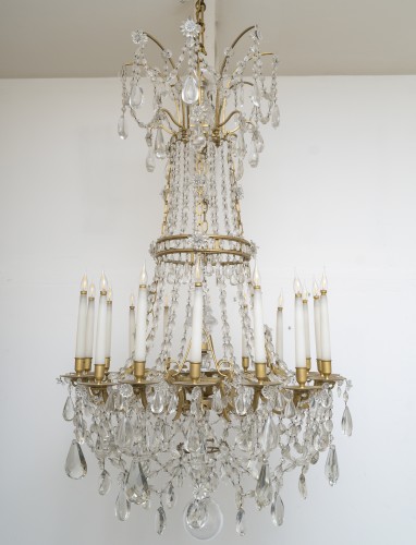 19th century - Large Louis XVI style chandelier, &quot;Marie-Antoinette&quot; model, circa 1870