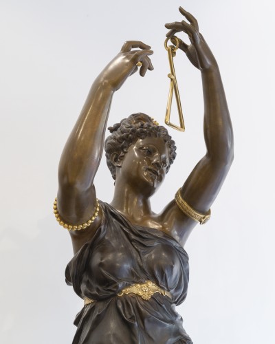 Étienne Henri Dumaige (1830–1888) Monumentale paire de sculptures "Les Musiciennes" - Acropole Antiquités