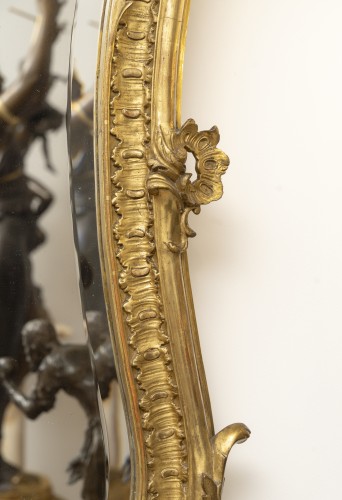 Miroir en bois sculpté et doré, Circa 1870 - Acropole Antiquités