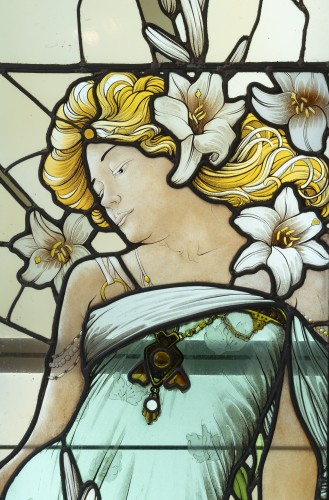Vitrail Art Nouveau, Femme aux Lys - Acropole Antiquités